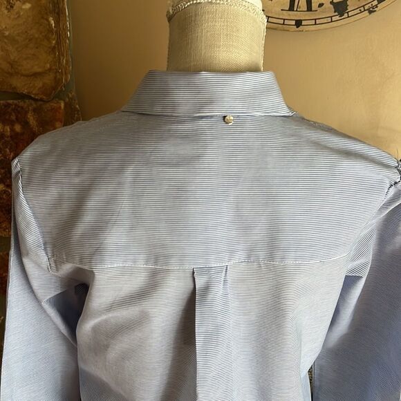 AMANDA Green Women’s Blue And White Striped Long Sleeve Button Up Top Size Small - Picture 10 of 16